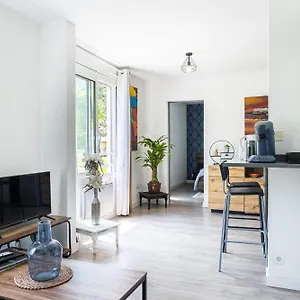  Appartement Chazi And Cosy